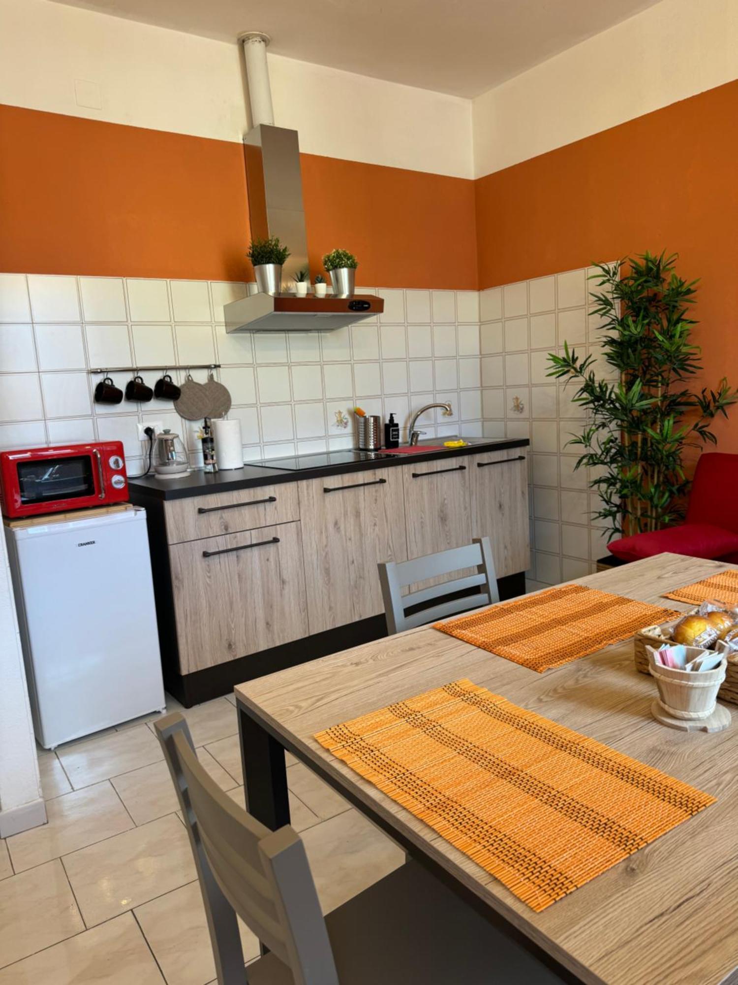 Colben Tuscany Home - Il Mare Dalla Finestra Nell'Atmosfera Tipica Livornese Ливорно Экстерьер фото